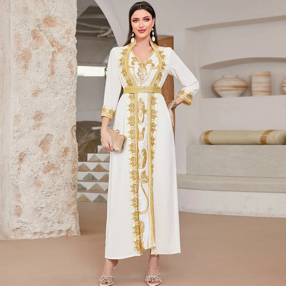 Caftan Marocain Blanc et Doré